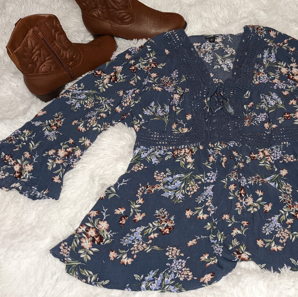 Torrid blouse